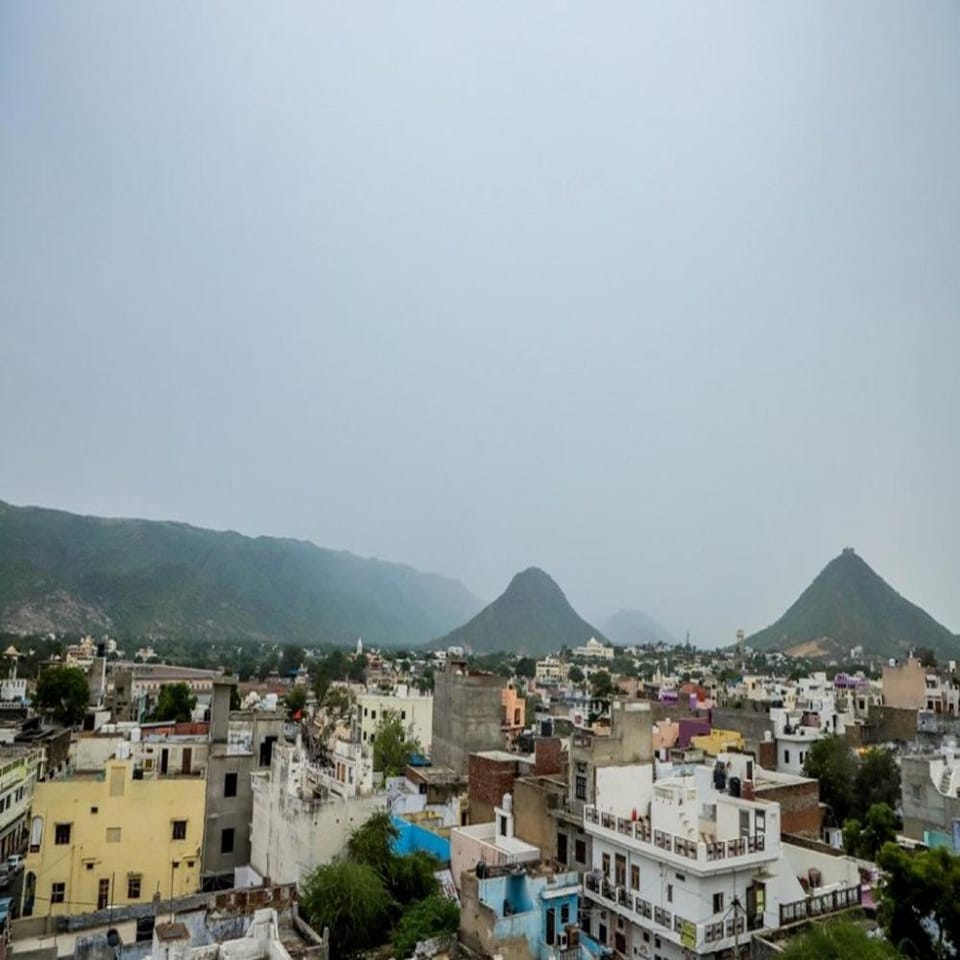 Balcony/Terrace, Mountain view