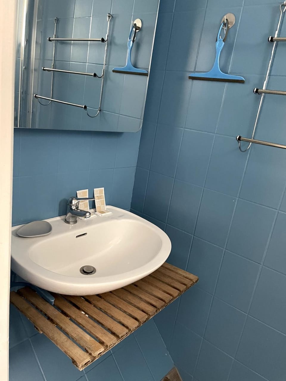 Plage et commerces à 50m, sans télé pour déconnecter ! House in Houlgate