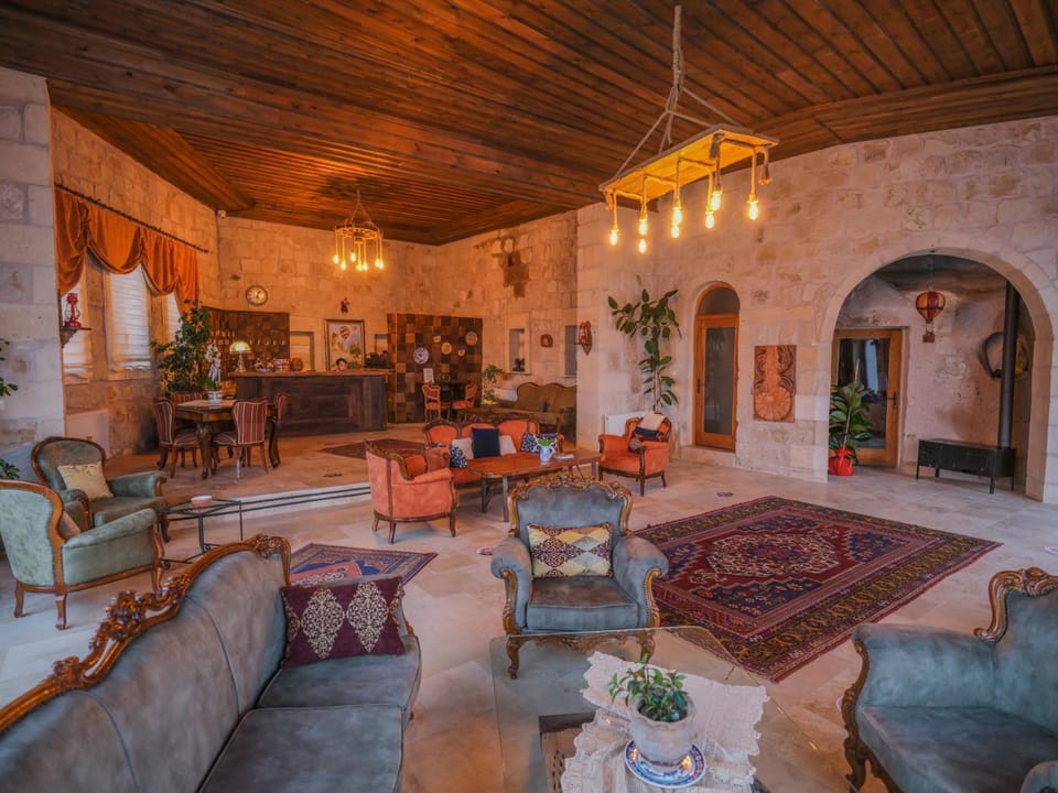 Kalsedon Cave Suites Hotel in Turkey