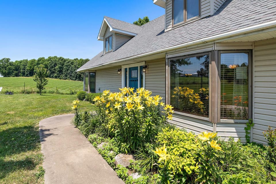 Tranquil Family Home w/ Yard, 14 Mi to Springfield House in Missouri