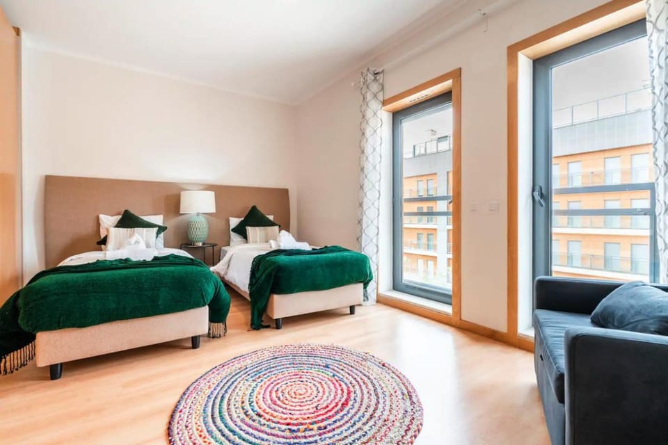 OCEANVIEW Luxury Paradise Location Sun and Pool Apartment in Olhão
