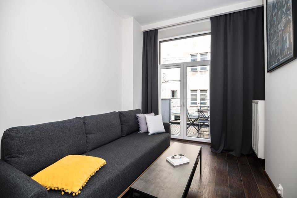 Seating area, Bedroom
