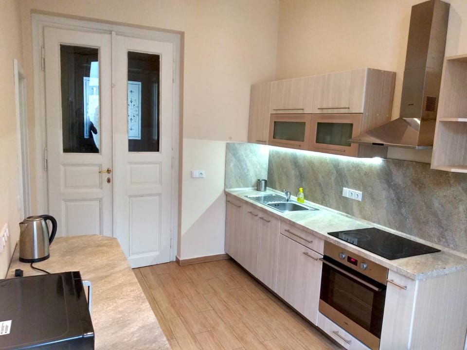 Kitchen or kitchenette, kitchen