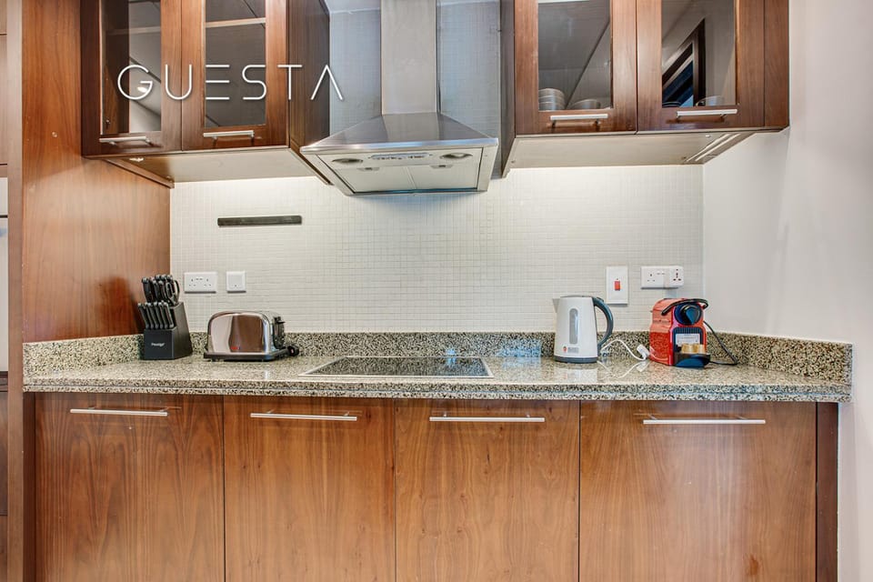Coffee/tea facilities, Kitchen or kitchenette