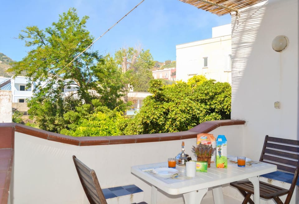 Balcony/Terrace, Dining area