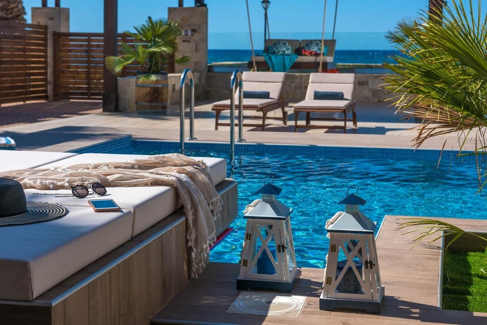 Seating area, Pool view, Sea view, Swimming pool, Swimming pool