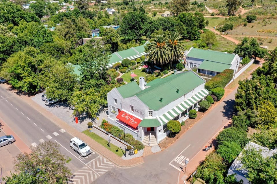 Property building, Day, Neighbourhood, Bird's eye view