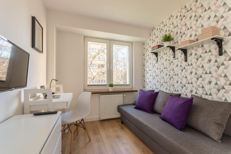 TV and multimedia, Seating area