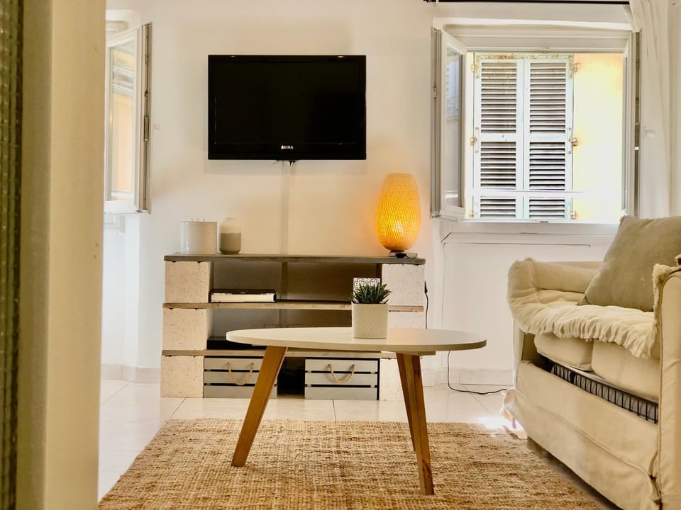 Cannes 78 rue meynadier plage, Mipim Festival 3 minutes à pieds Apartment in Cannes