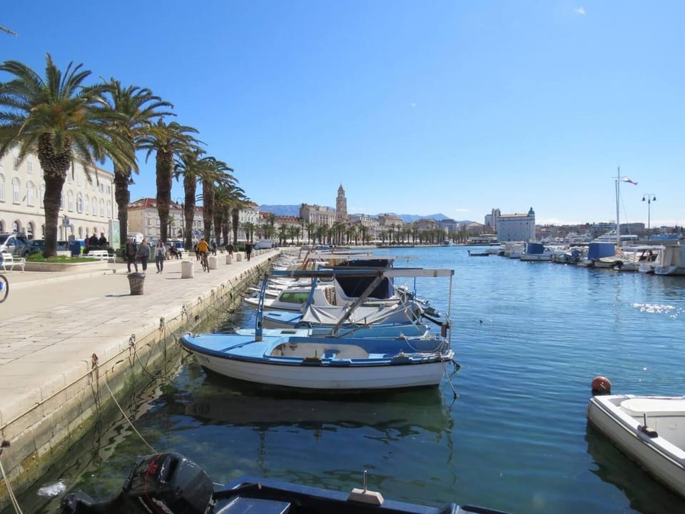 Sweet Peppermint View Apartment in Split