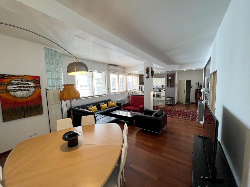 Living room, Lounge or bar