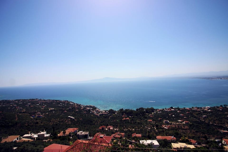 Messinian SeaView Apartments A Apartment in Messenia
