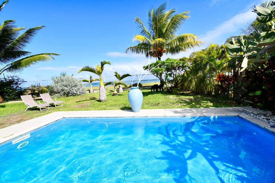 Sea view, Swimming pool