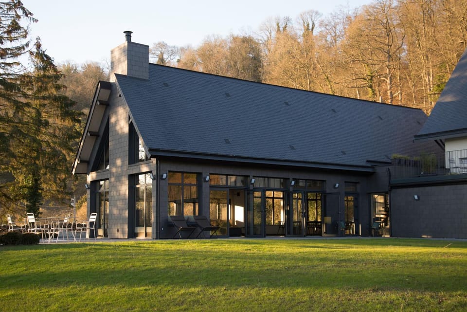 Property building, Landmark view