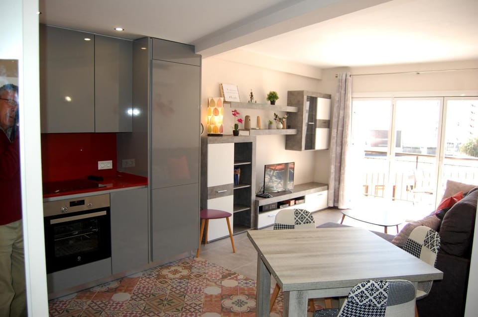 TV and multimedia, Dining area