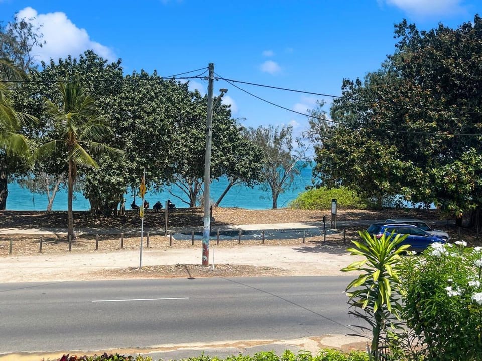 Arcadia Beach Unit 4 Apartment in Queensland