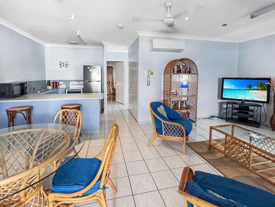 Magnetic Shores Unit 2 Apartment in Queensland