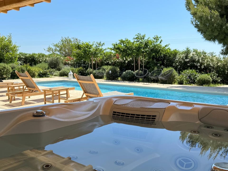 Hot Tub, Hot Tub, Swimming pool