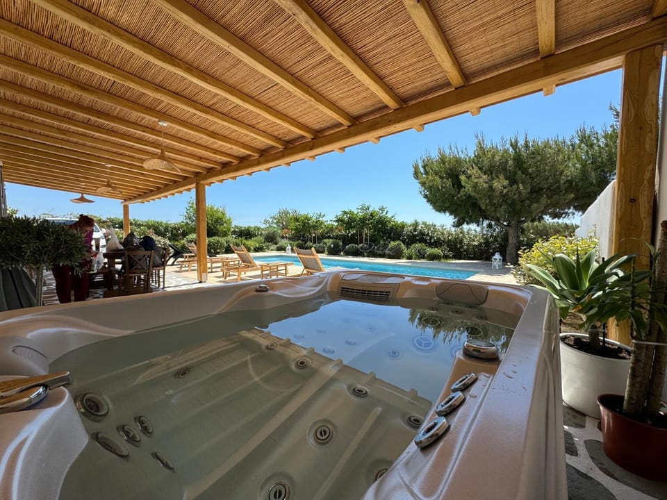 Hot Tub, Hot Tub, Swimming pool