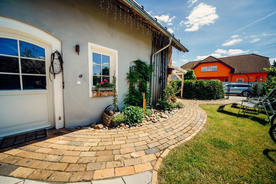 Property building, Garden