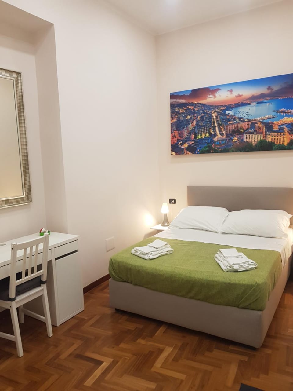 GISELLE Apartment in Naples