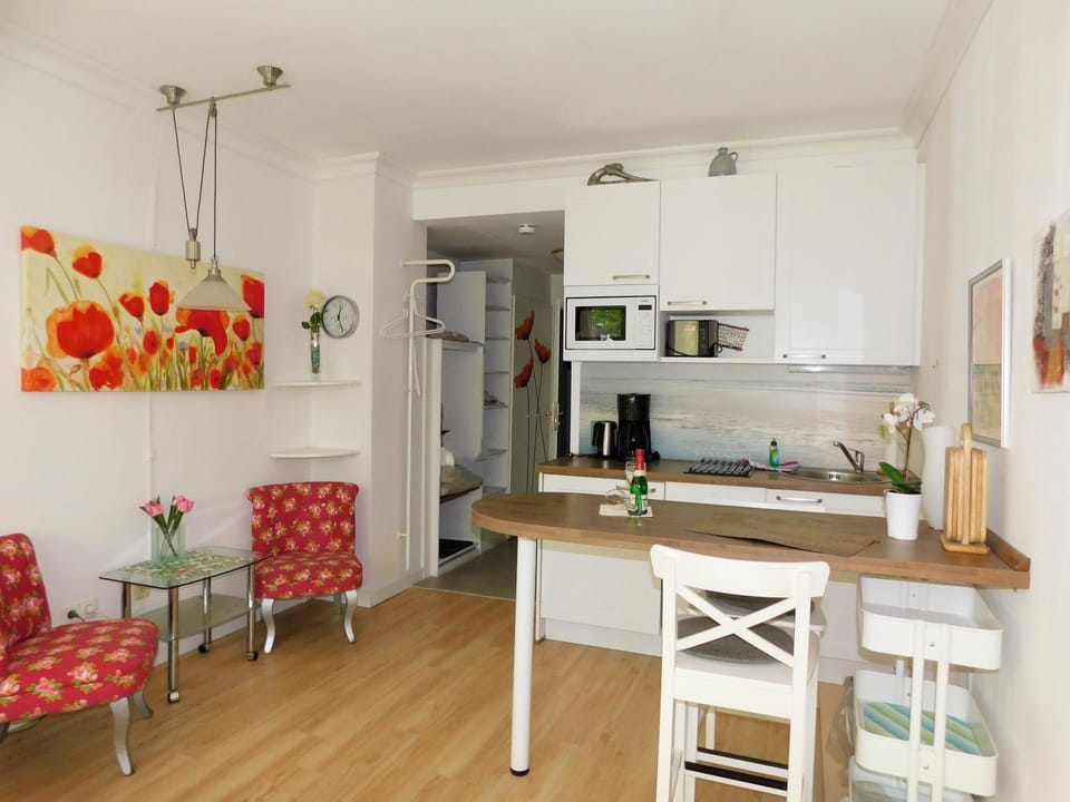 Ostseekoje Timmendorfer Strand , Parkplatz , 100 m zum Strand Apartment in Timmendorfer Strand