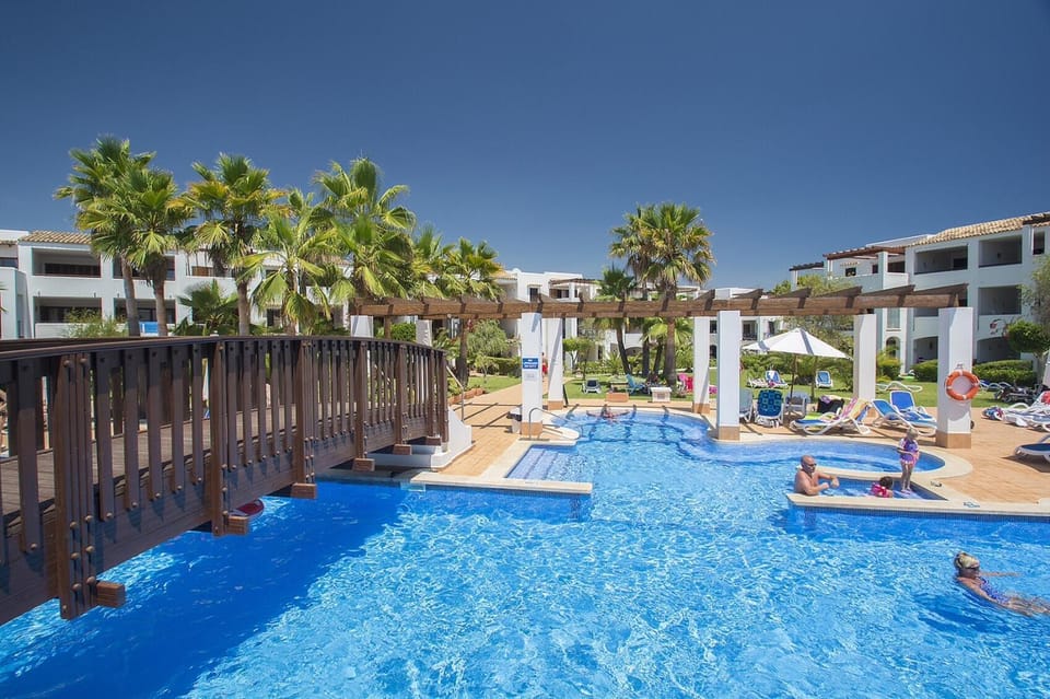 Swimming pool, Swimming pool, Public Bath