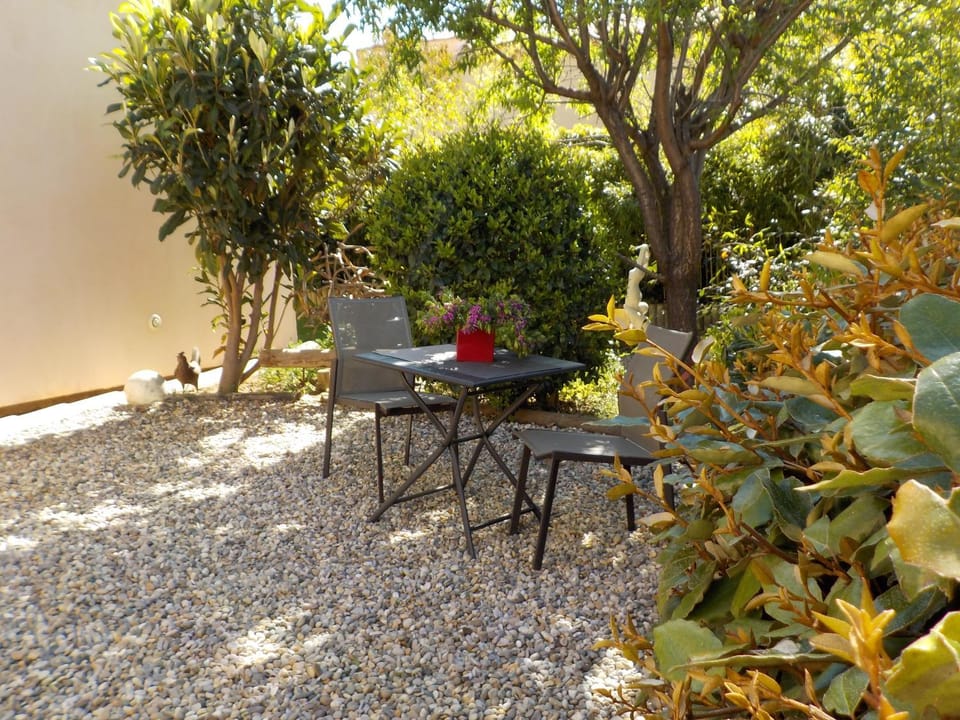 Patio, View (from property/room), Balcony/Terrace