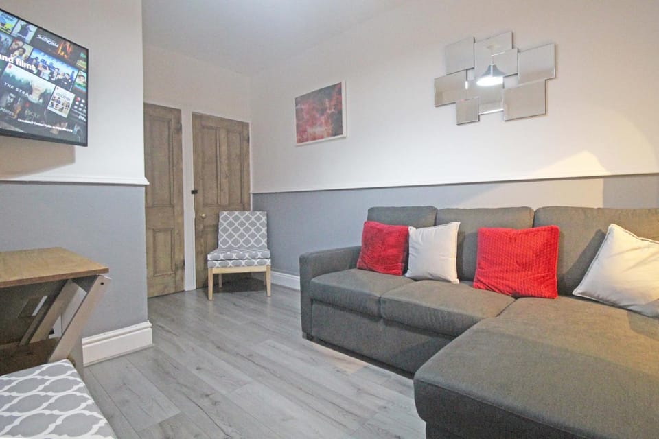 Panton Road - Modern Classic Terrace House in Chester