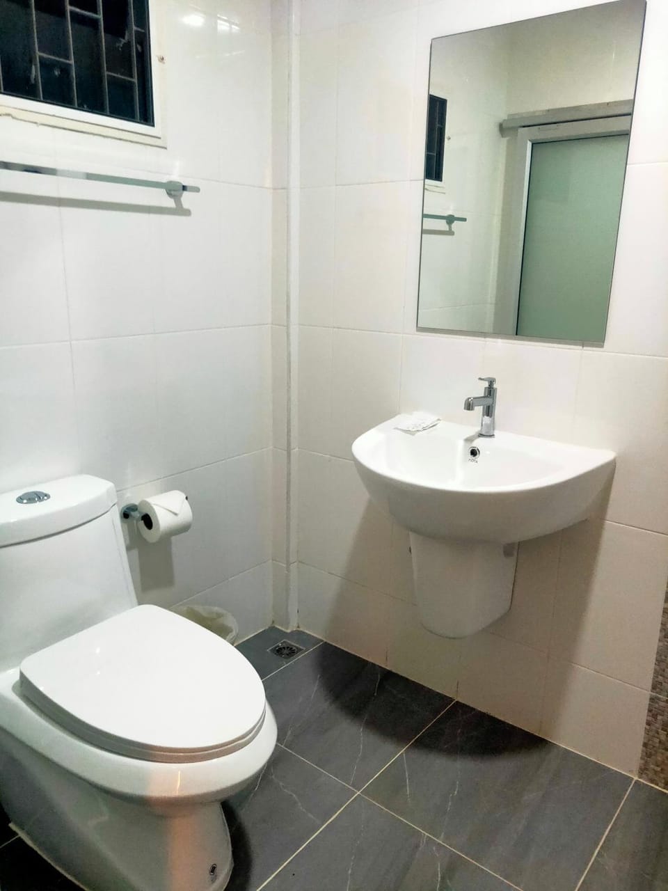 Toilet, Bathroom