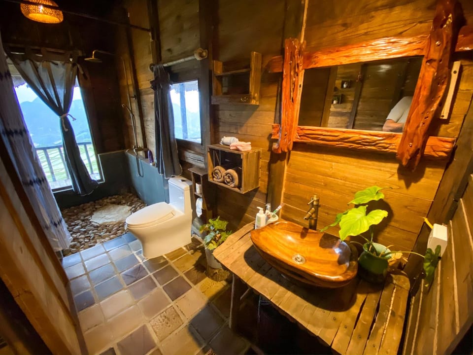 Shower, Toilet, Bathroom, View (from property/room), Mountain view, Open Air Bath