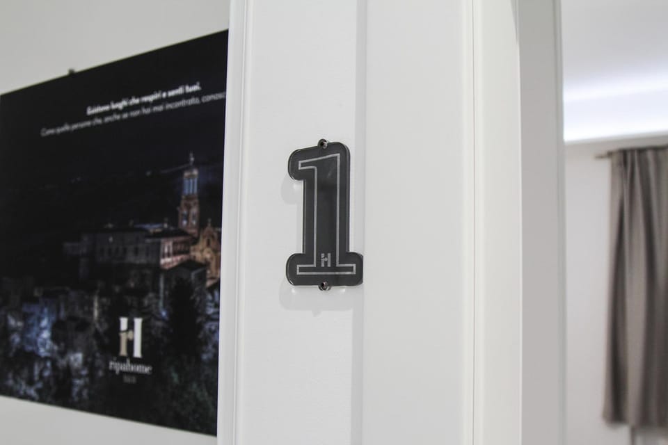 Logo/Certificate/Sign