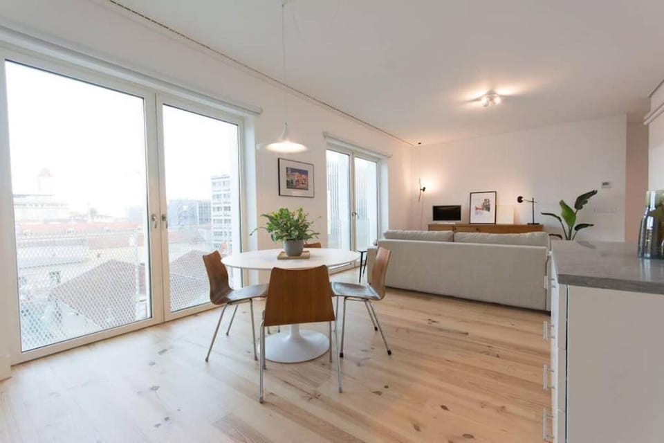 Kitchen or kitchenette, Living room, Dining area