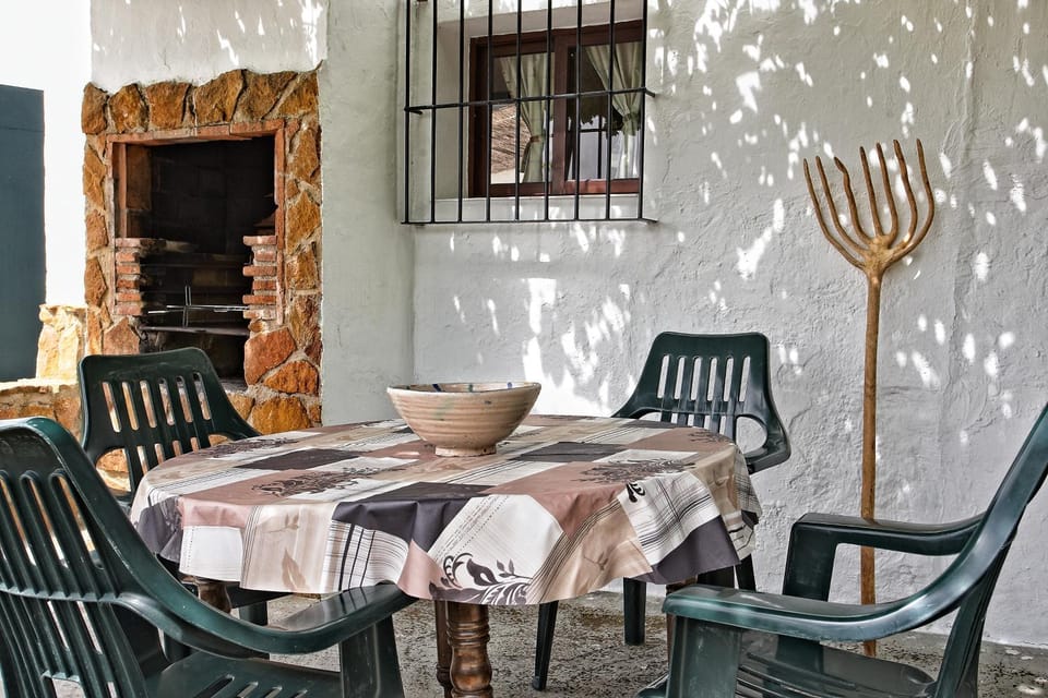 BBQ facilities, Balcony/Terrace