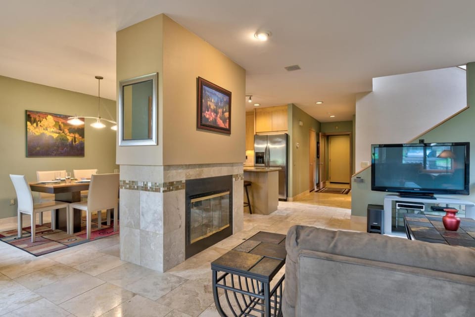 Eaglewood - Unit 8 Apartment in Sunriver