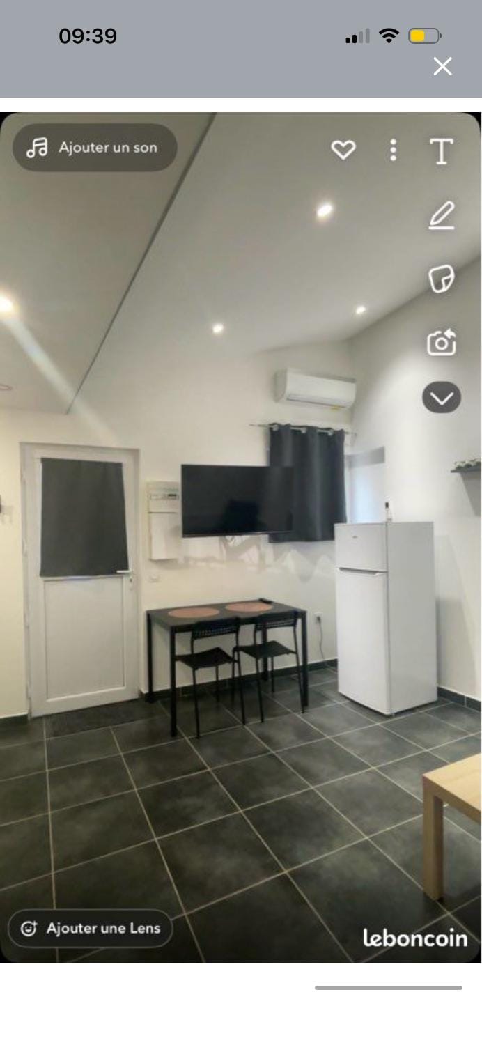 Jolis studios à 500m centre Avignon Apartment in Avignon