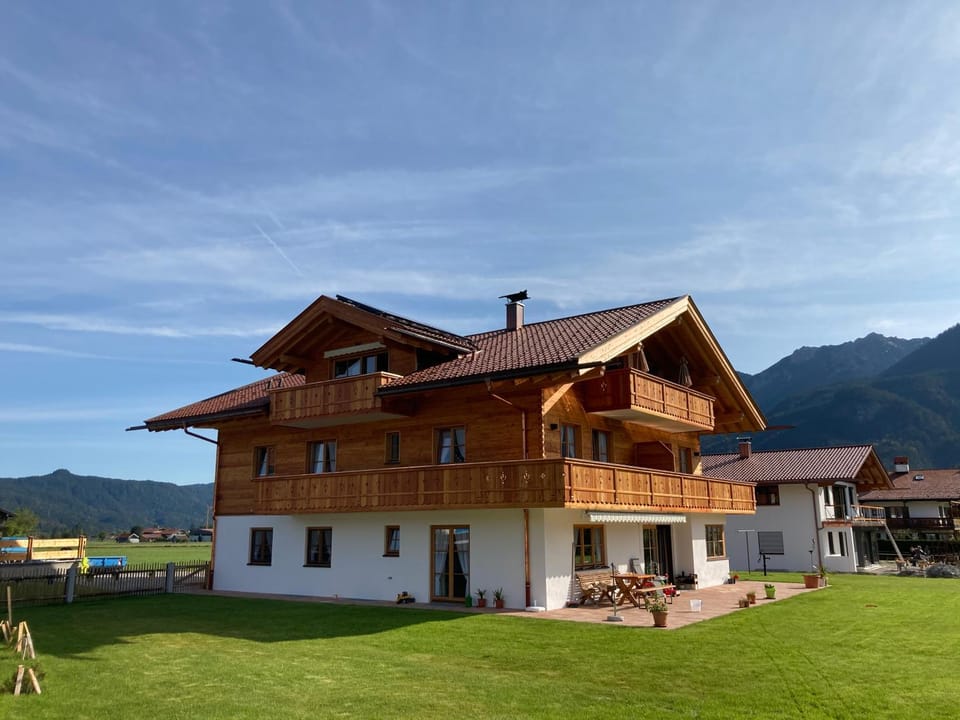 Ferienwohnungen am Kranzbach FeWo2 Apartment in Mittenwald