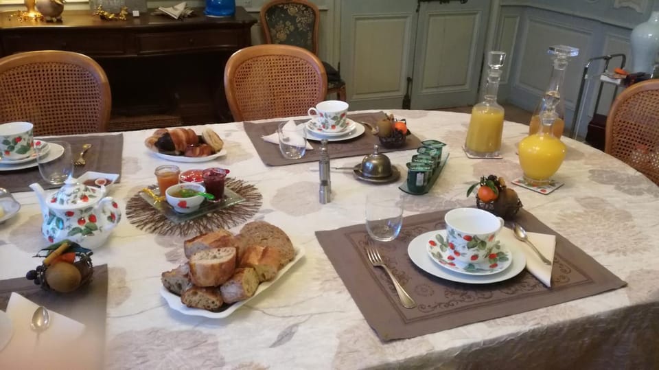 Continental breakfast