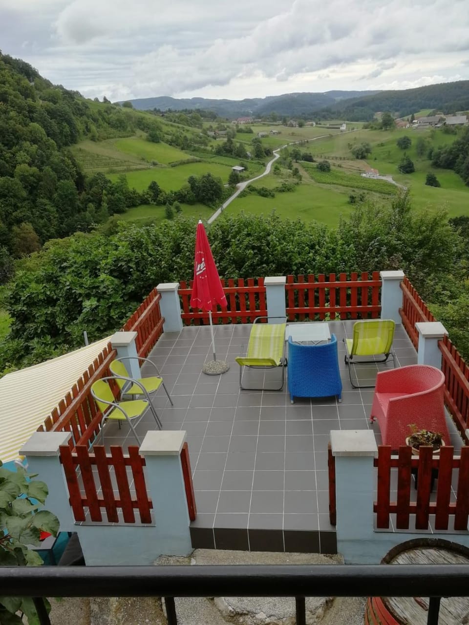 Issy View House House in Slovenia