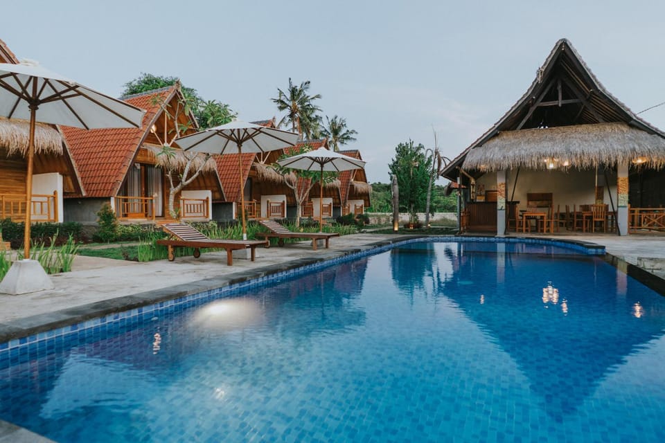 Property building, Swimming pool