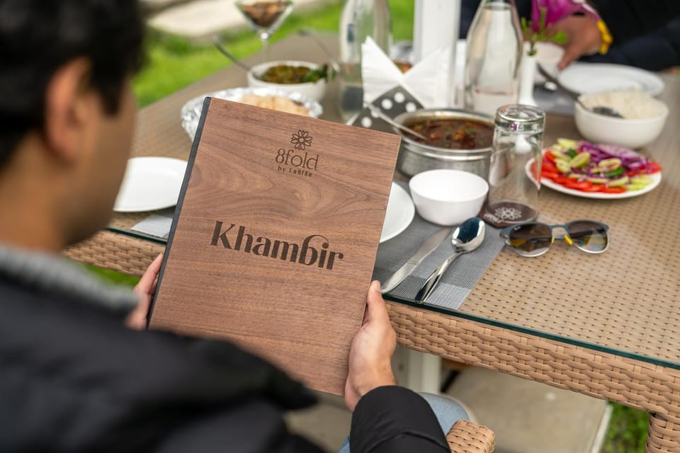 Restaurant/places to eat, Food and drinks