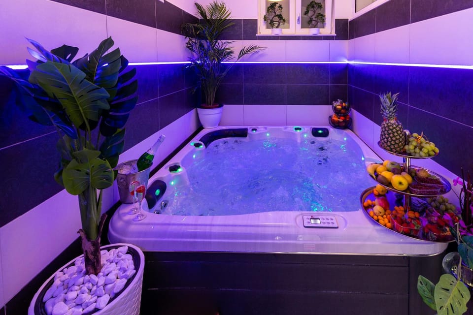 Apartment By the Way Hot Tub and Free Parking Apartment in Dubrovnik