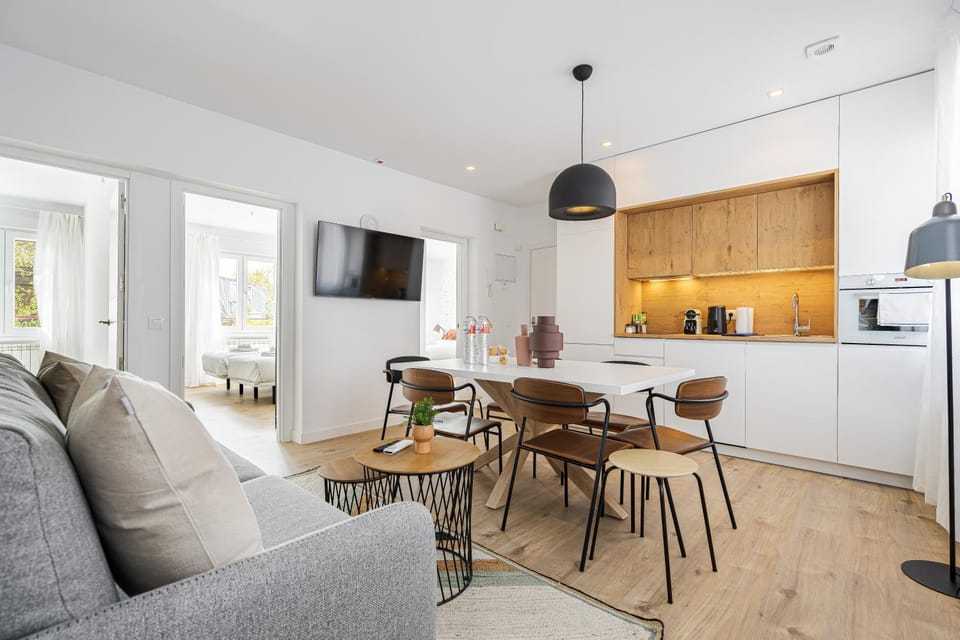 Living room, Dining area, kitchen