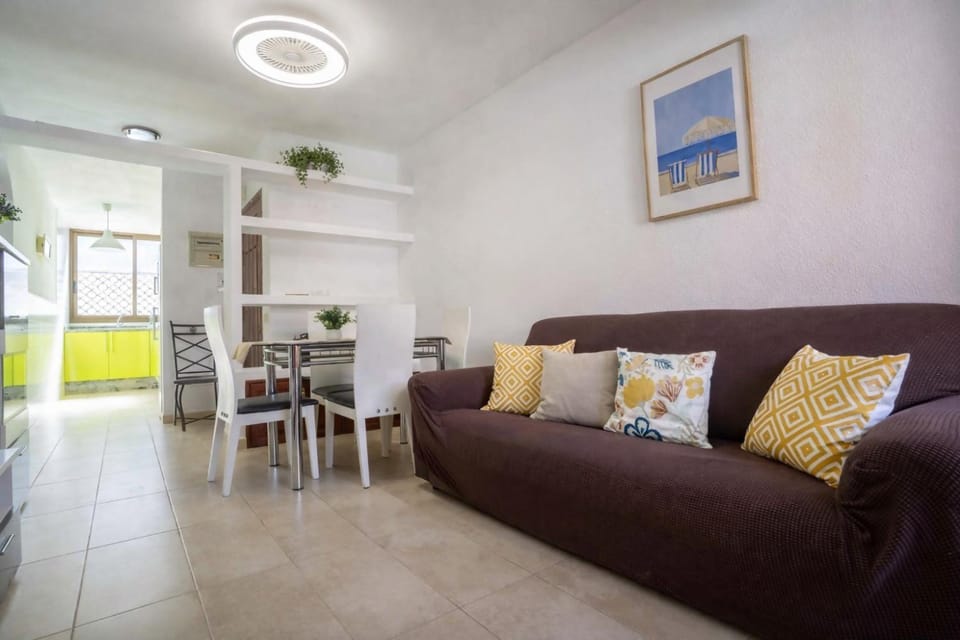 Vera Mar 9A - Primera linea con Piscina y Parking Apartment in Playa de las Americas