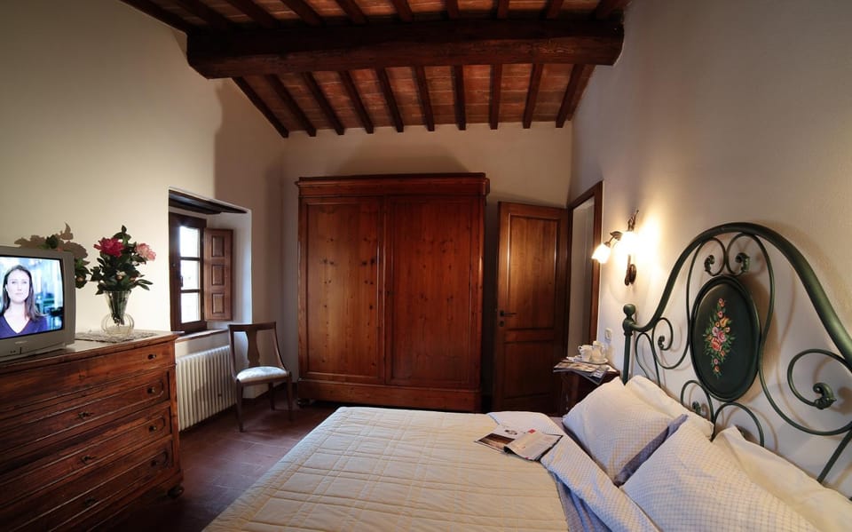 Azienda Agricola A Bonacchi Farm Stay in Tuscany