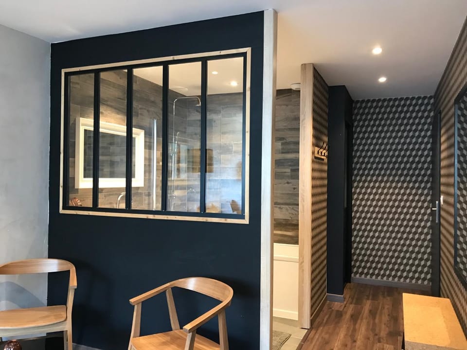 Bathroom, Bedroom