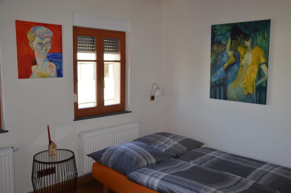 Bed, Photo of the whole room