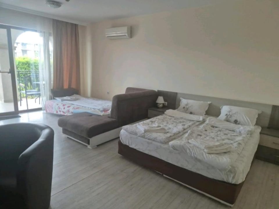 Brilliant Aparthotel Apartment hotel in Burgas Province