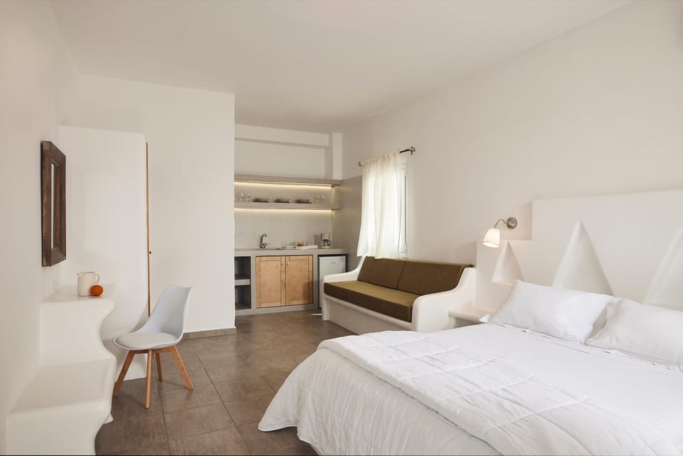 Bed, Photo of the whole room