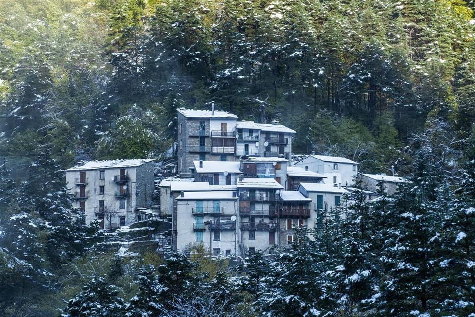 Property building, Winter